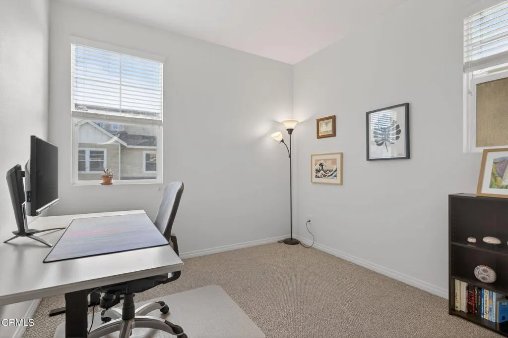 3134 Lisbon Lane, Oxnard, California 93036 home-pic-14
