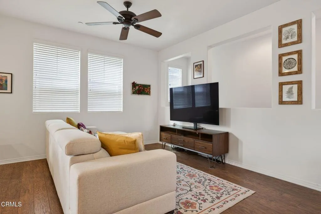 3134 Lisbon Lane, Oxnard, California 93036 home-pic-13