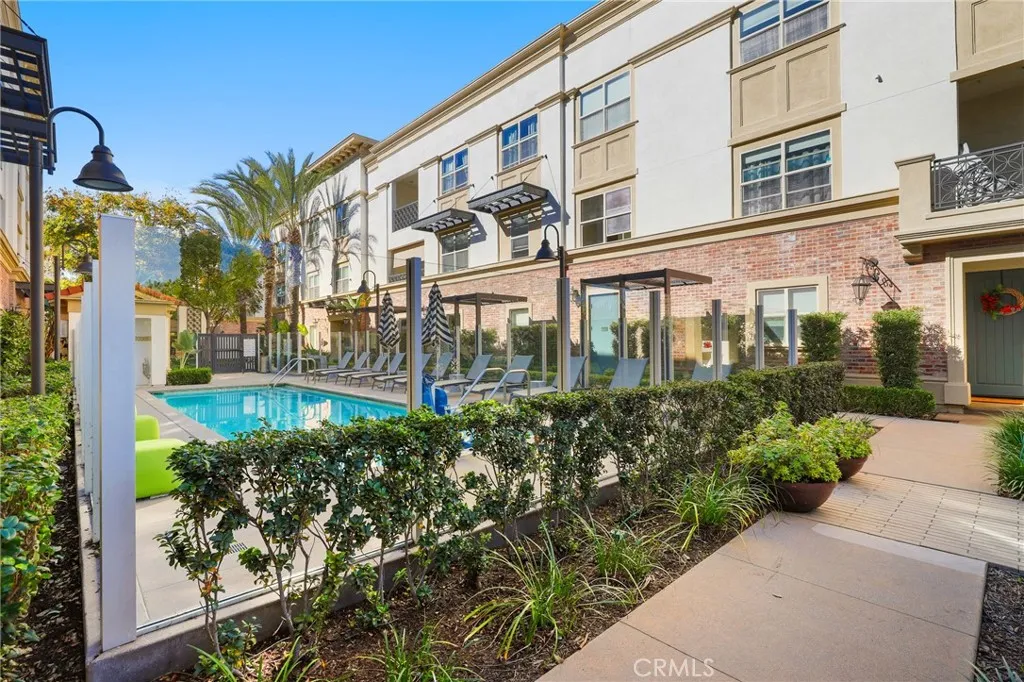 520 S Anaheim Boulevard 1, Anaheim, California 92805 home-pic-20