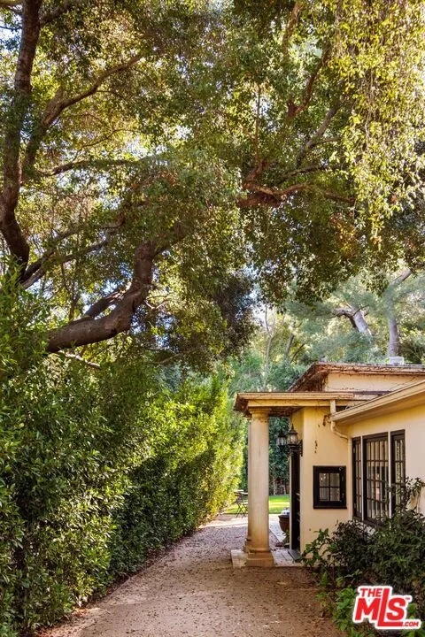 7750 Woodrow Wilson Drive, Los Angeles, California 90046 home-pic-2