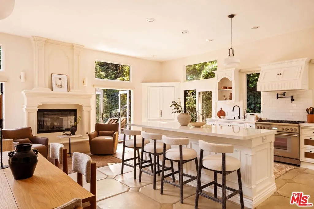 7750 Woodrow Wilson Drive, Los Angeles, California 90046 home-pic-1