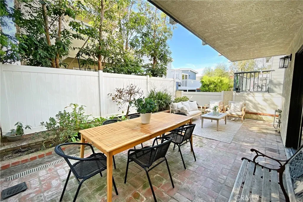 1731 Ford, Redondo Beach, California 90278 home-pic-31