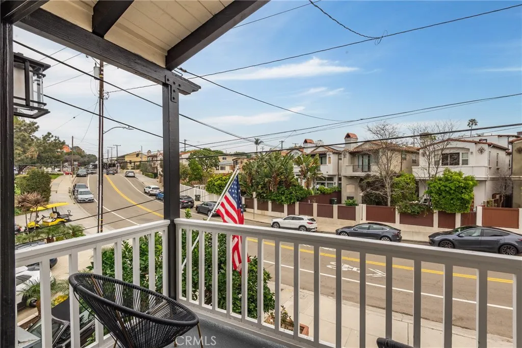 1731 Ford, Redondo Beach, California 90278 home-pic-23