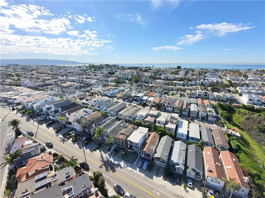 1731 Ford, Redondo Beach, California 90278 home-pic-18