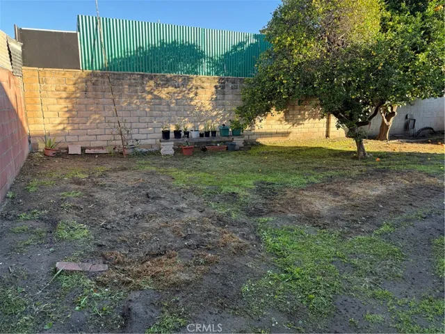 back unit yard