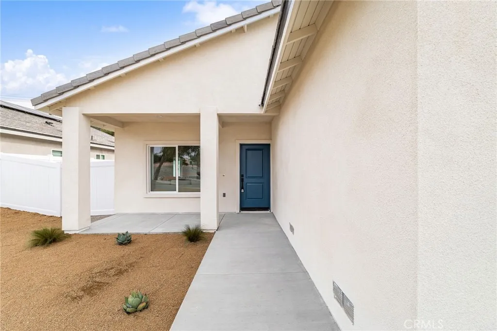 29232 Piping Rock, Menifee, California 92586 home-pic-4