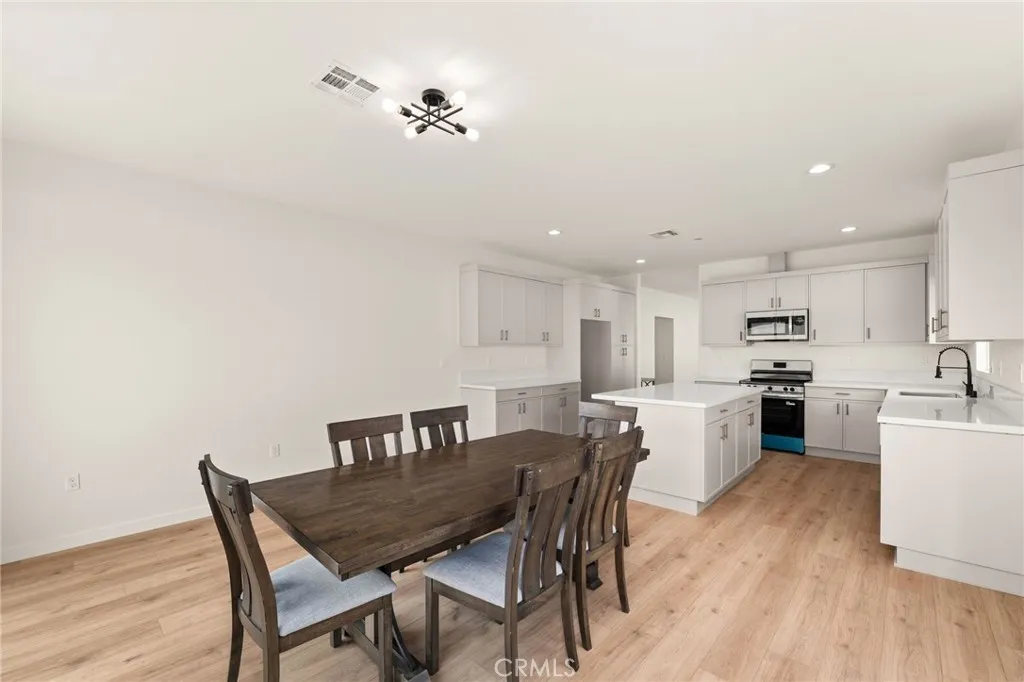 29232 Piping Rock, Menifee, California 92586 home-pic-12