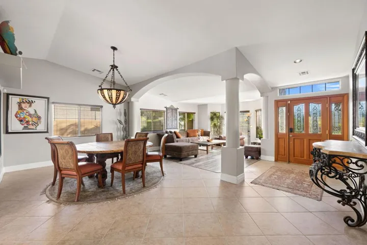 46-web-or-mls-8M4A0607