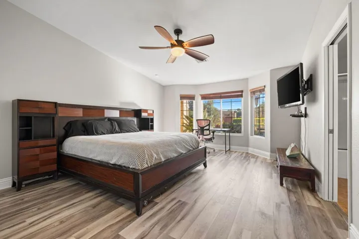 50-web-or-mls-8M4A0587