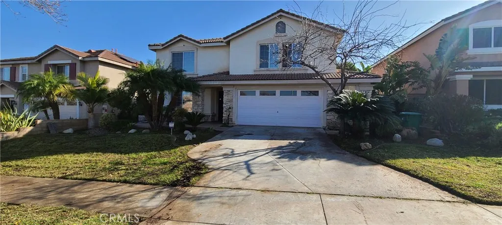 Pictures are from prior to current tenant move in.  Will be updated soon.