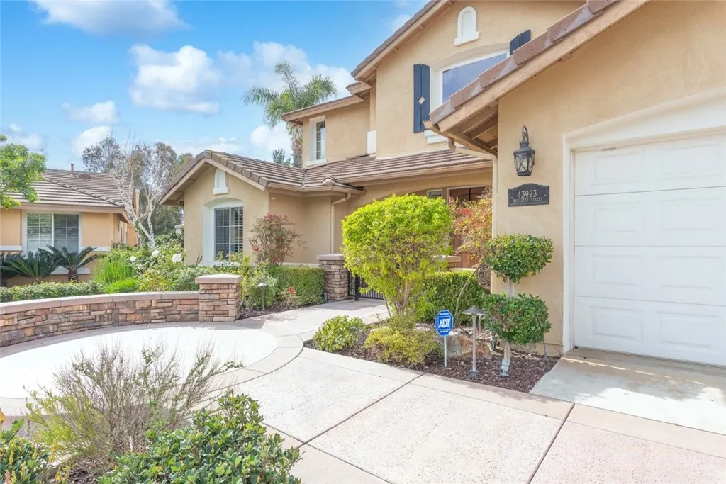 43993 Barletta, Temecula, California 92592 home-pic-4