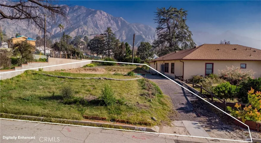 2820 N Mount Curve, Altadena, California 91001