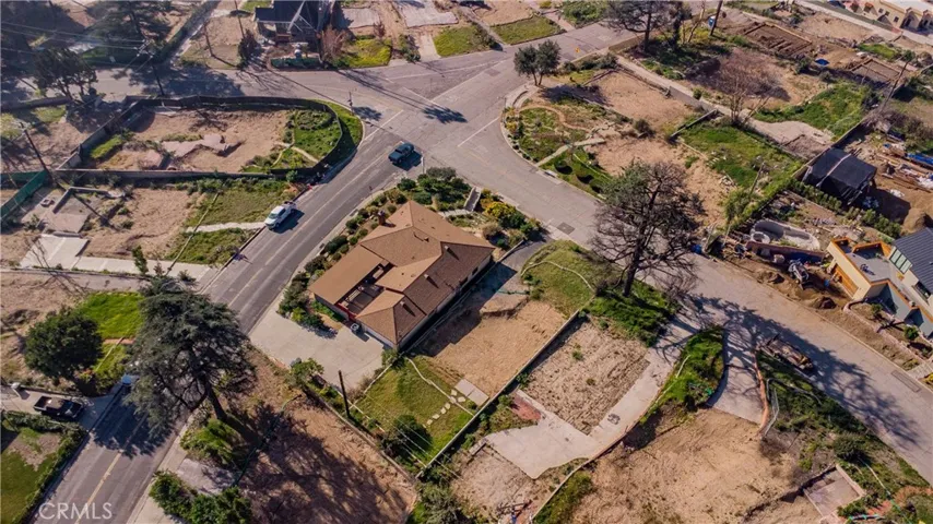 2820 N Mount Curve, Altadena, California 91001
