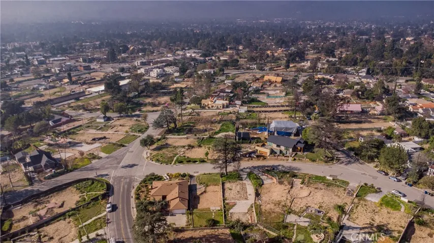 2820 N Mount Curve, Altadena, California 91001