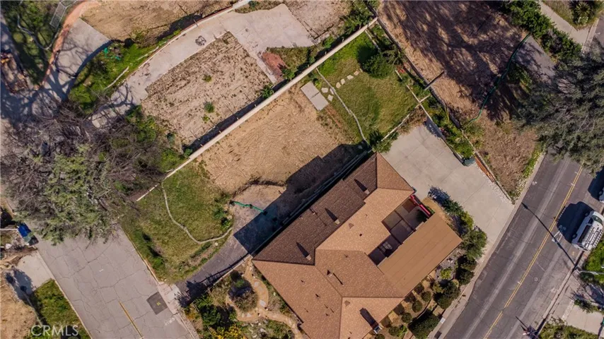 2820 N Mount Curve, Altadena, California 91001