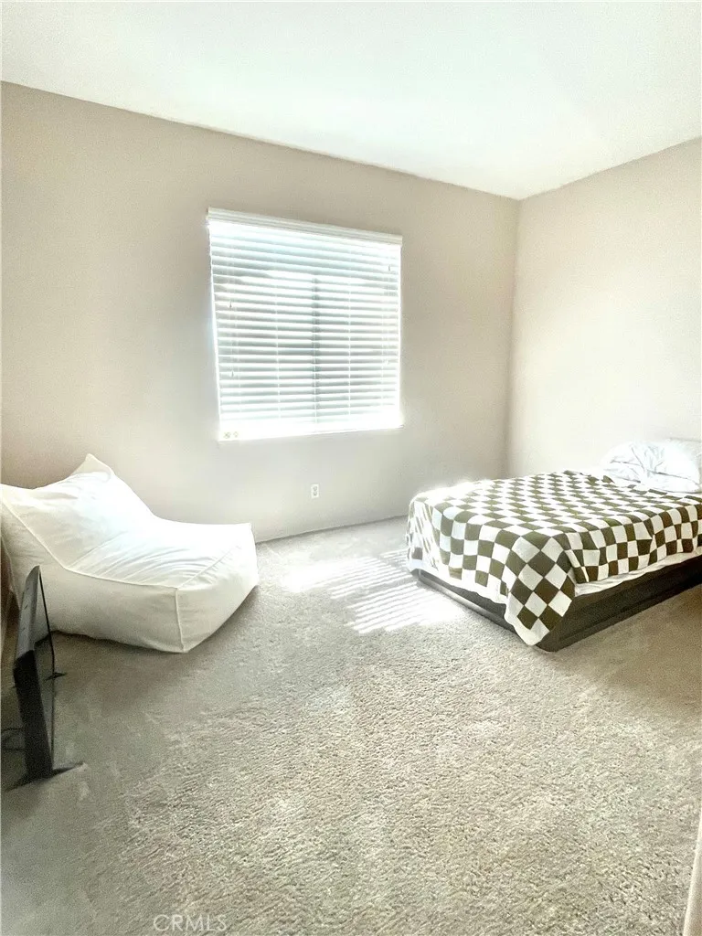 2371 Moonridge Circle, Corona, California 92879 home-pic-7