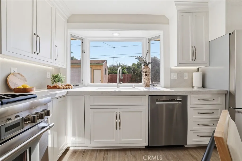 1936 Homeworth Drive, Rancho Palos Verdes, California 90275 home-pic-8