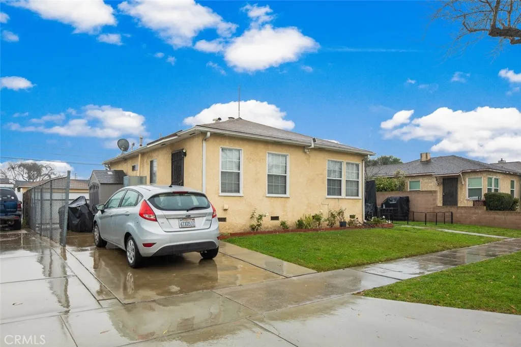 2410 2412 Termino Avenue, Long Beach, California 90815 home-pic-6