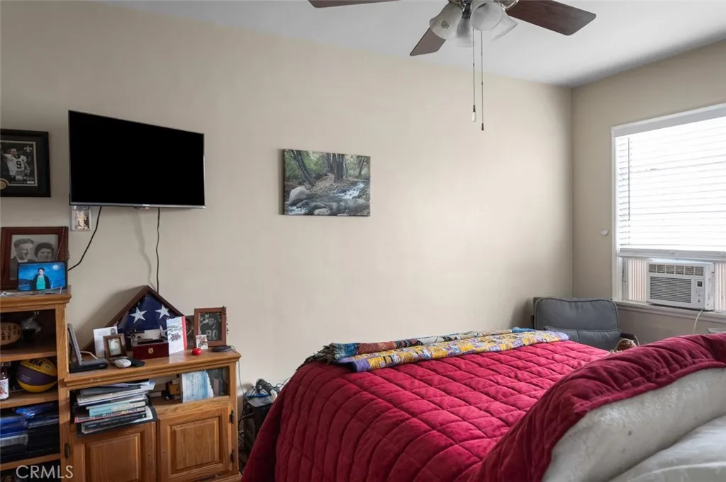 2410 2412 Termino Avenue, Long Beach, California 90815 home-pic-15