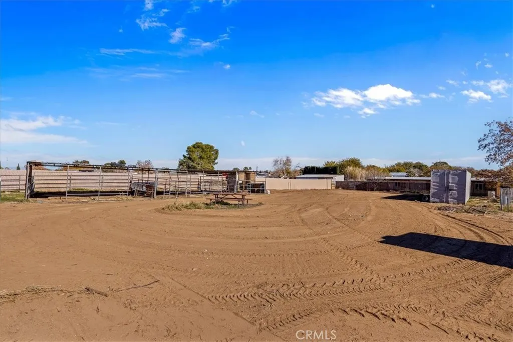 4833 W Avenue K10, Lancaster, California 93536 home-pic-16