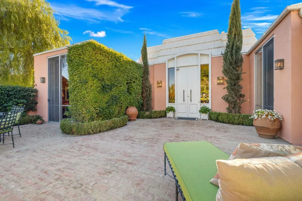 73547 Minzah Way, Palm Desert, California 92260 home-pic-1