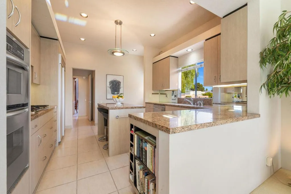 73547 Minzah Way, Palm Desert, California 92260 home-pic-19