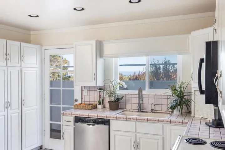 2962 Club Road, Pebble Beach, California 93953
