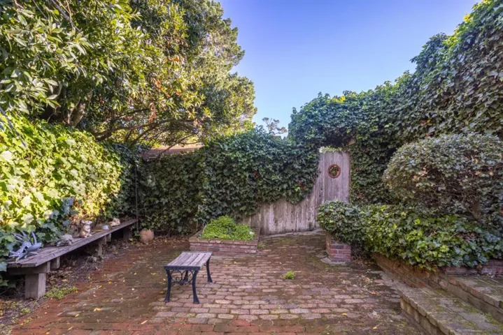 2962 Club Road, Pebble Beach, California 93953