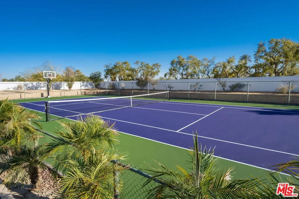 50350 Vista Montana Road, La Quinta, California 92253 home-pic-25