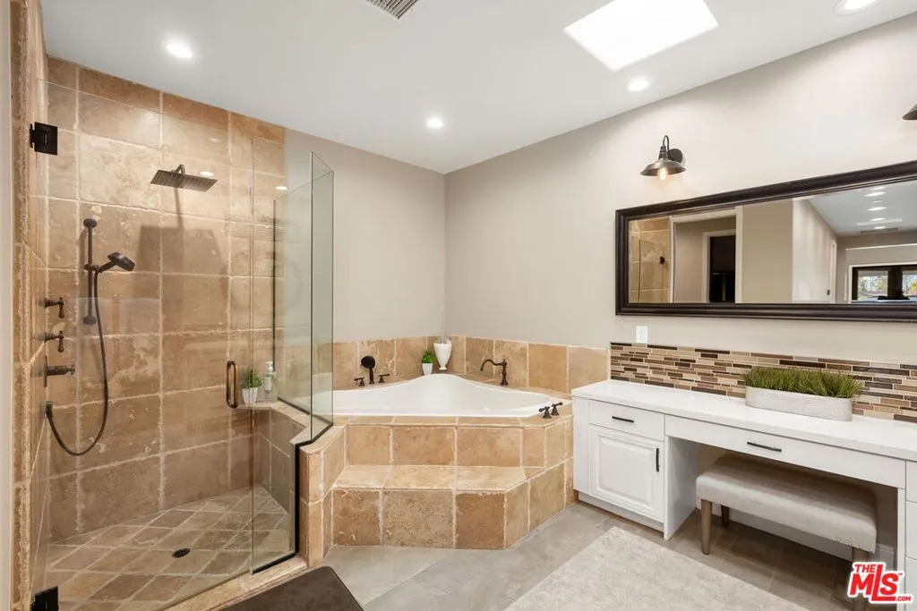 50350 Vista Montana Road, La Quinta, California 92253 home-pic-14