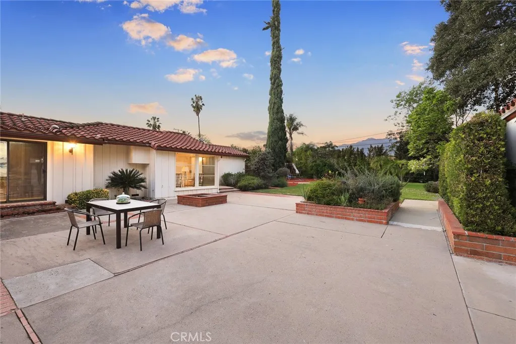 233 Longley, Arcadia, California 91007 home-pic-25