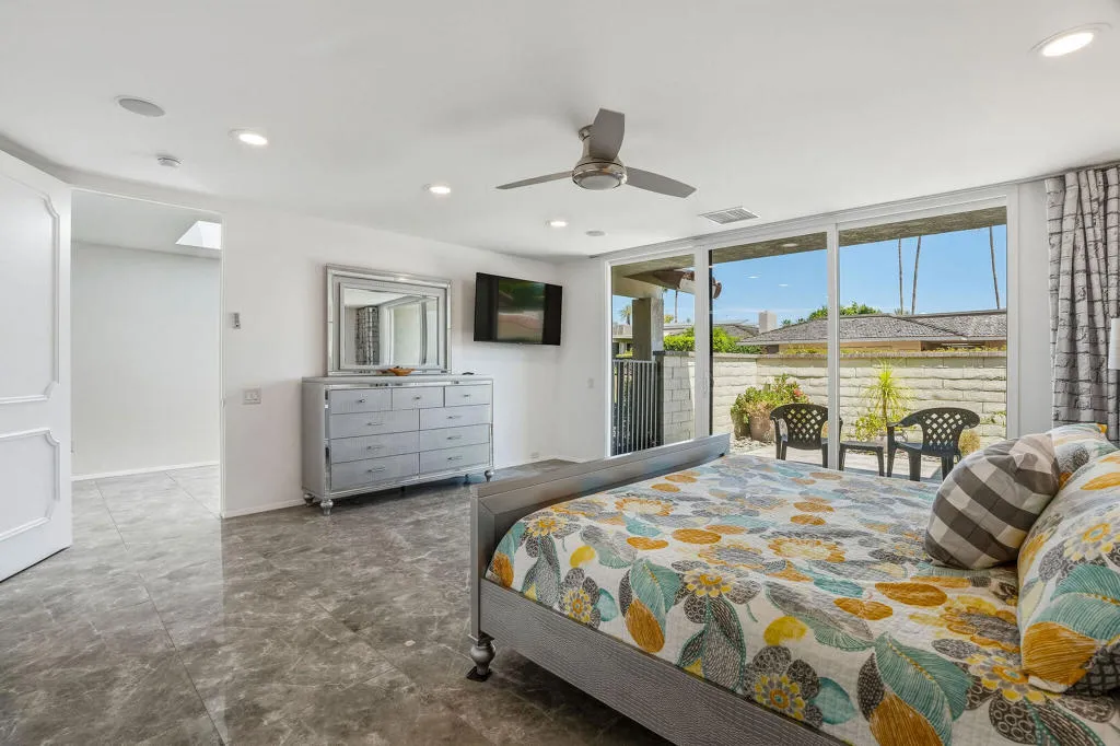 Guest Room on the View