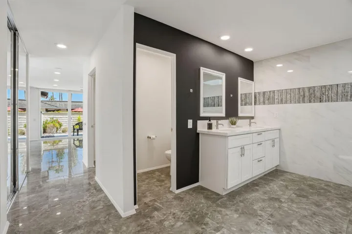 Reverse View of Guest Bath 1