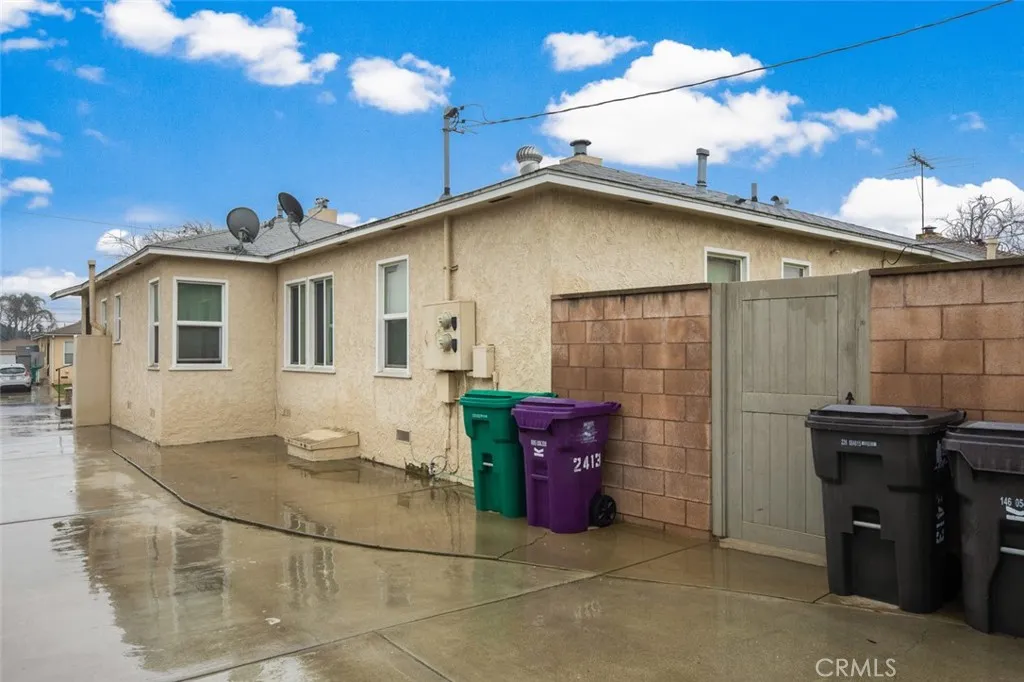 2411 2413 Termino, Long Beach, California 90815 home-pic-7