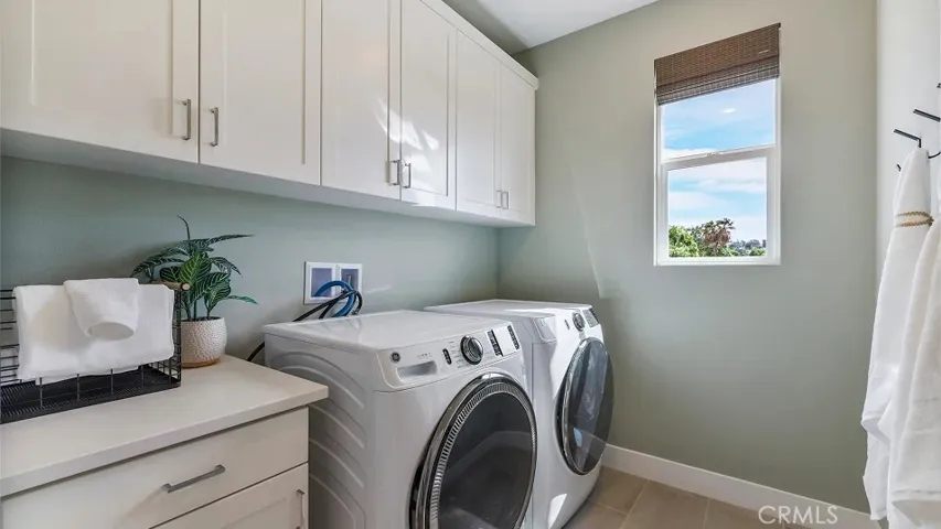 Photos shown are of model only- not actual homesite.