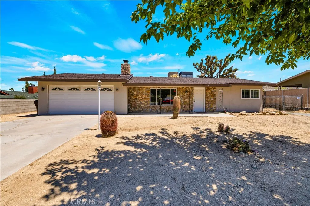 7599 Joshua Lane, Yucca Valley, California 92284 home-pic-0
