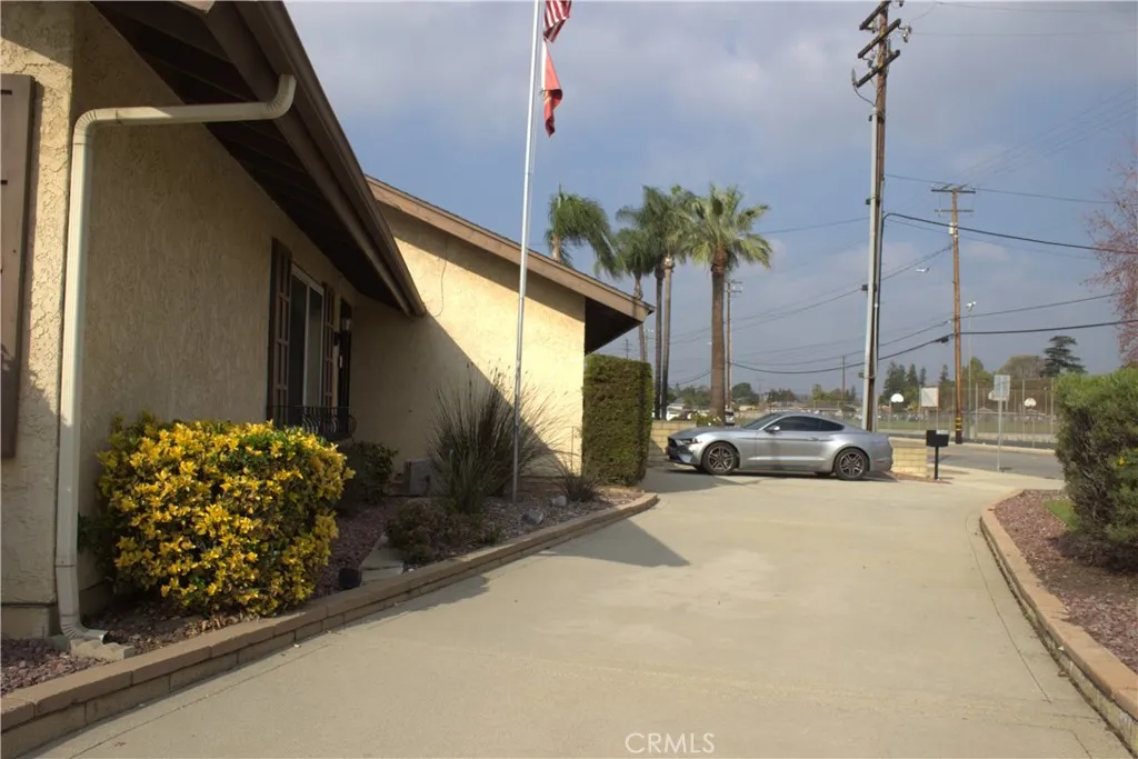 12608 Ramona Avenue, Chino, California 91710 home-pic-4