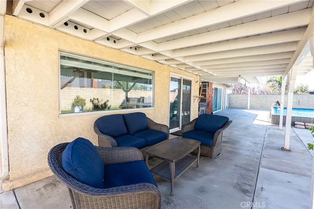 12608 Ramona Avenue, Chino, California 91710 home-pic-25