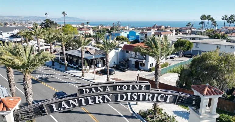 Dana Point Lantern District