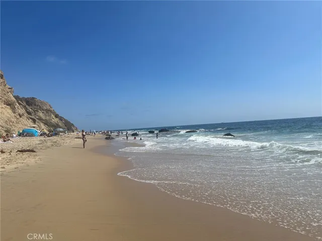 Crystal Cove Beach