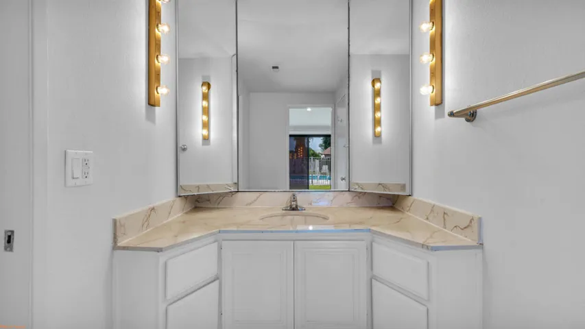 Were Focused 5985 Spoon-19