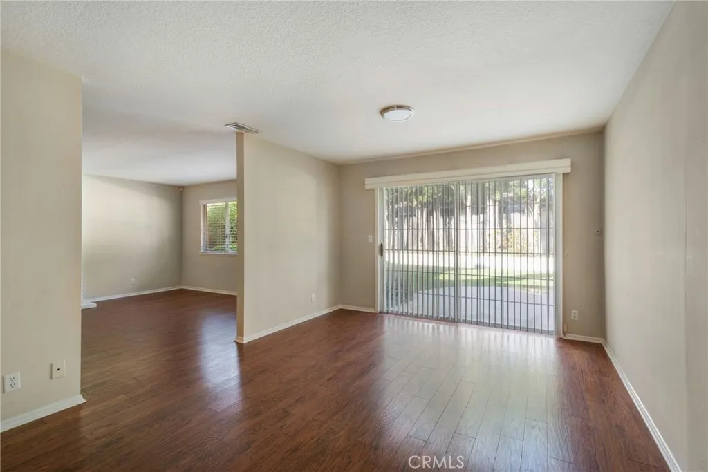 1609 Catalina, Santa Ana, California 92705 home-pic-8