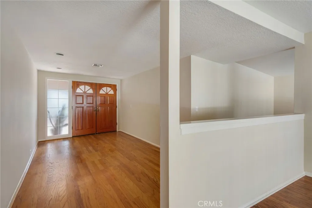 1609 Catalina, Santa Ana, California 92705 home-pic-7