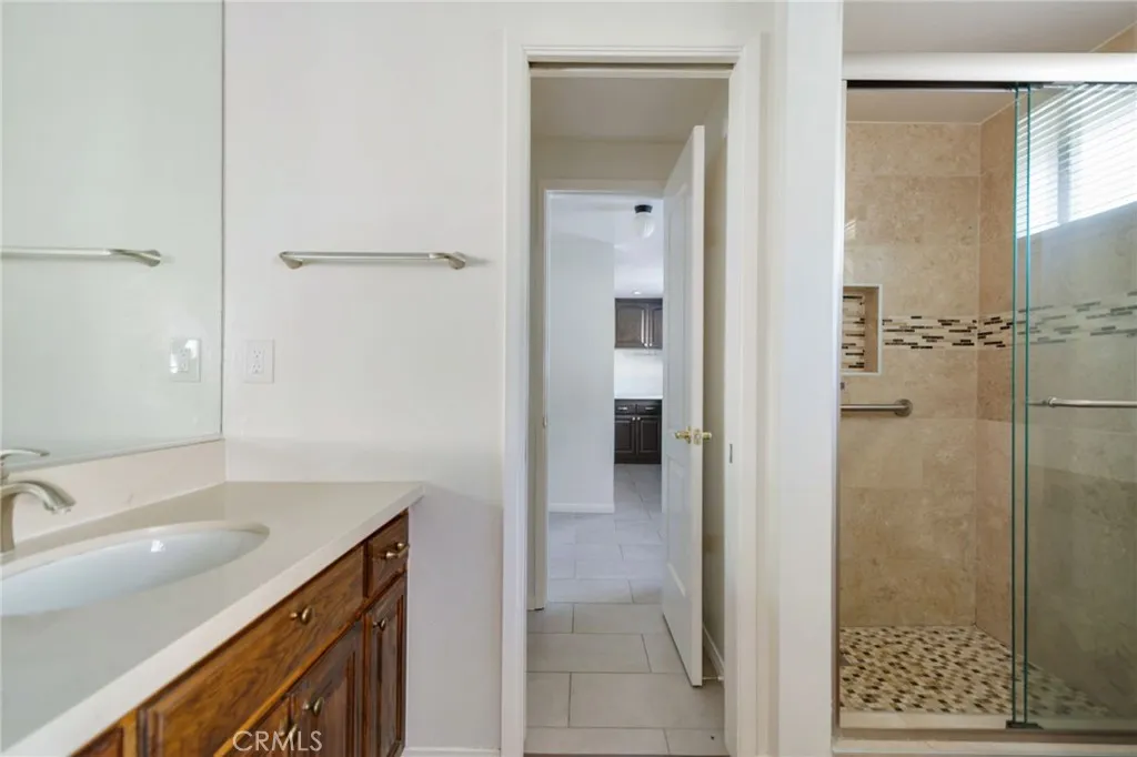 1609 Catalina, Santa Ana, California 92705 home-pic-25