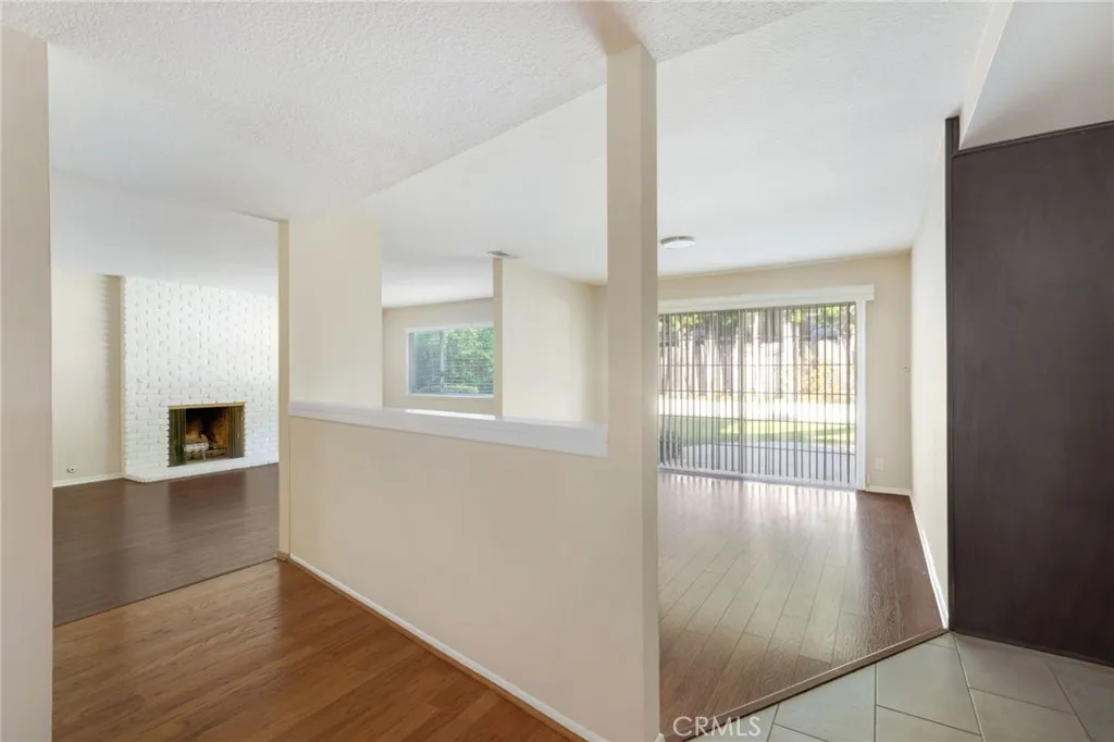 1609 Catalina, Santa Ana, California 92705 home-pic-16