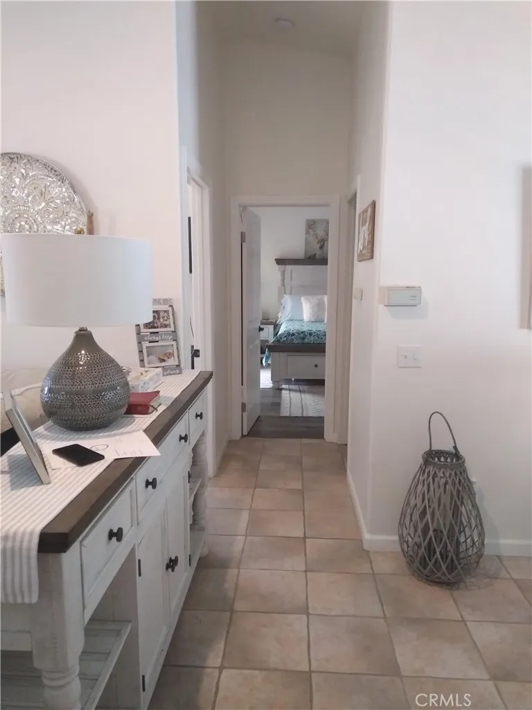 40672 Corte Albara, Murrieta, California 92562 home-pic-6