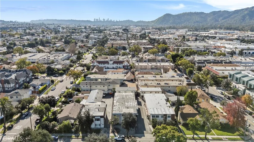 706 W Doran, Glendale, California 91203