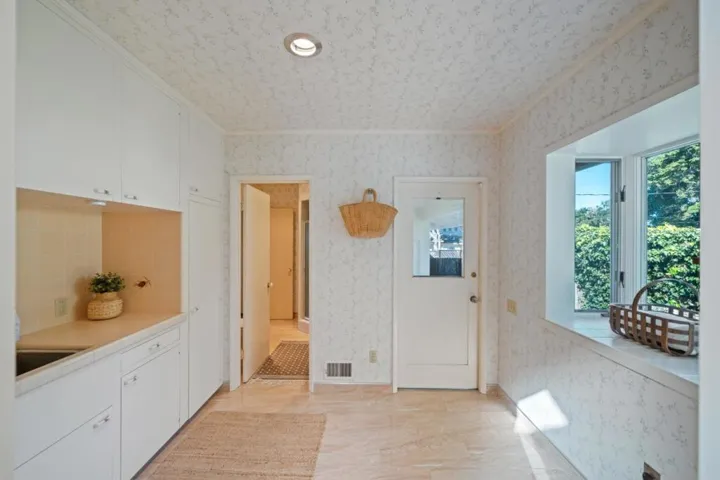 2959 Lake Road, Pebble Beach, California 93953