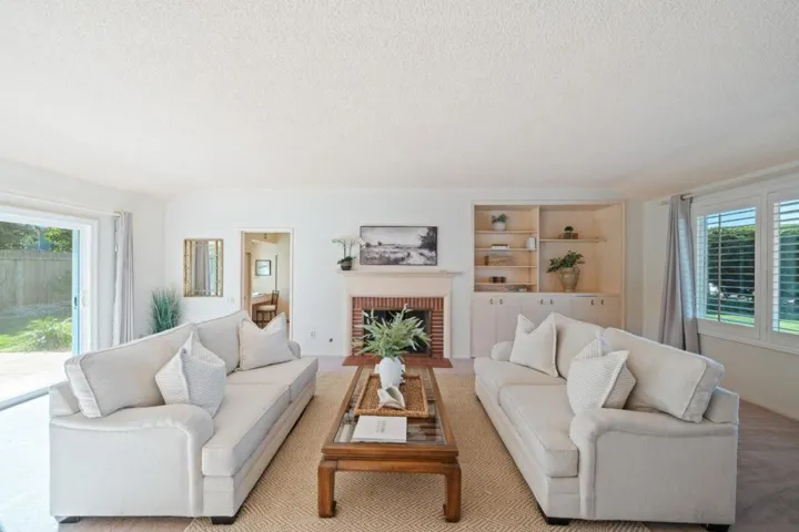 2959 Lake Road, Pebble Beach, California 93953