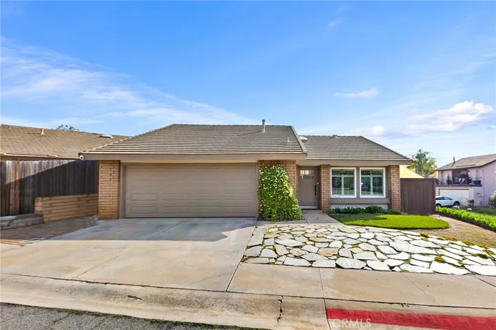 1903 Buckskin Glen, Escondido, California 92027